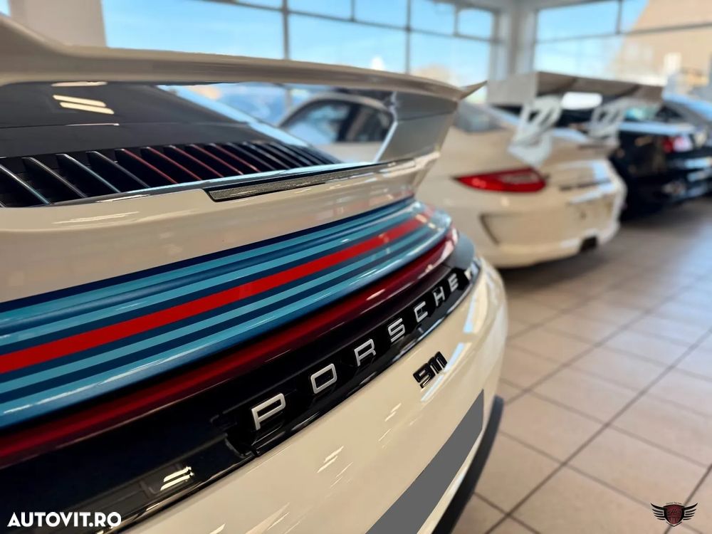 Porsche 911 Carrera PDK - 9