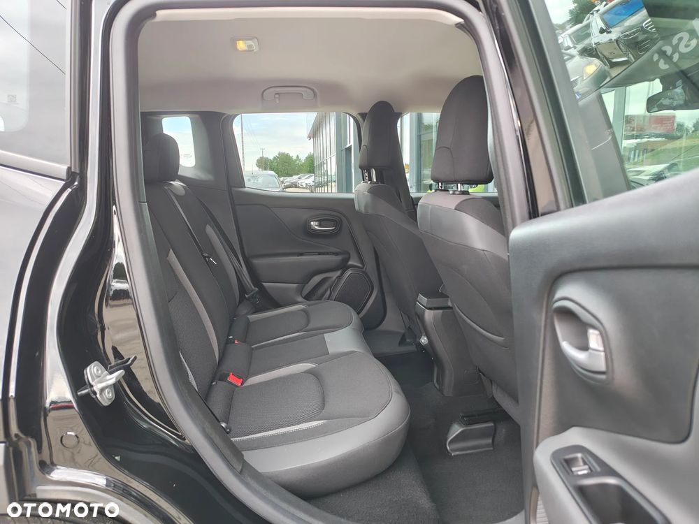Jeep Renegade 1.5 T4 mHEV Limited FWD S&S DCT - 16