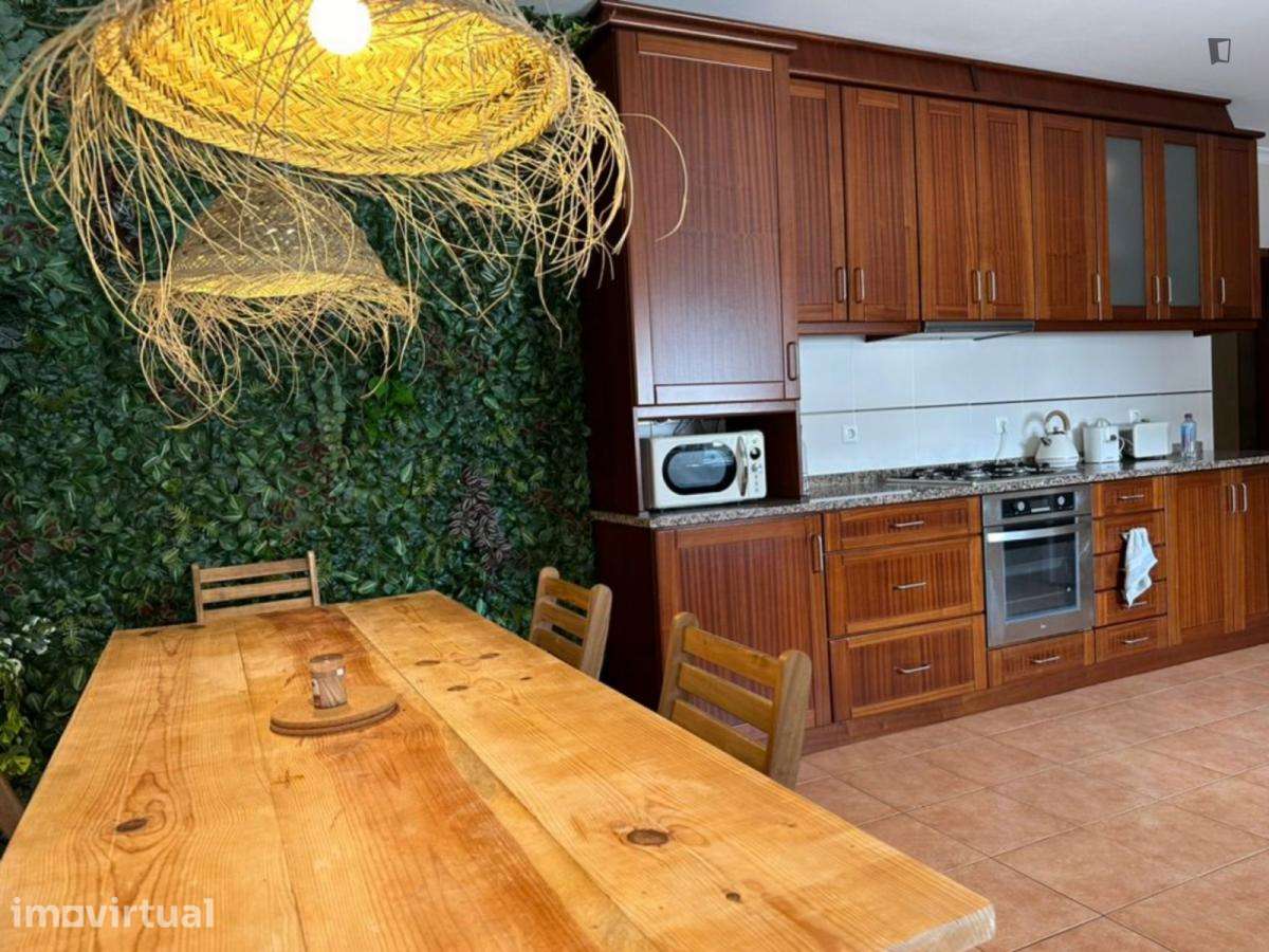 Quarto - localizado em Olivais Lisbon - Grande imagem: 4/10