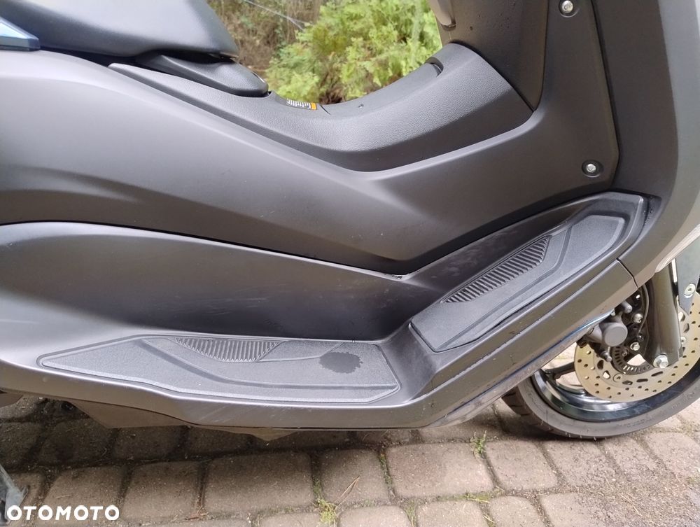 Yamaha NMAX - 7