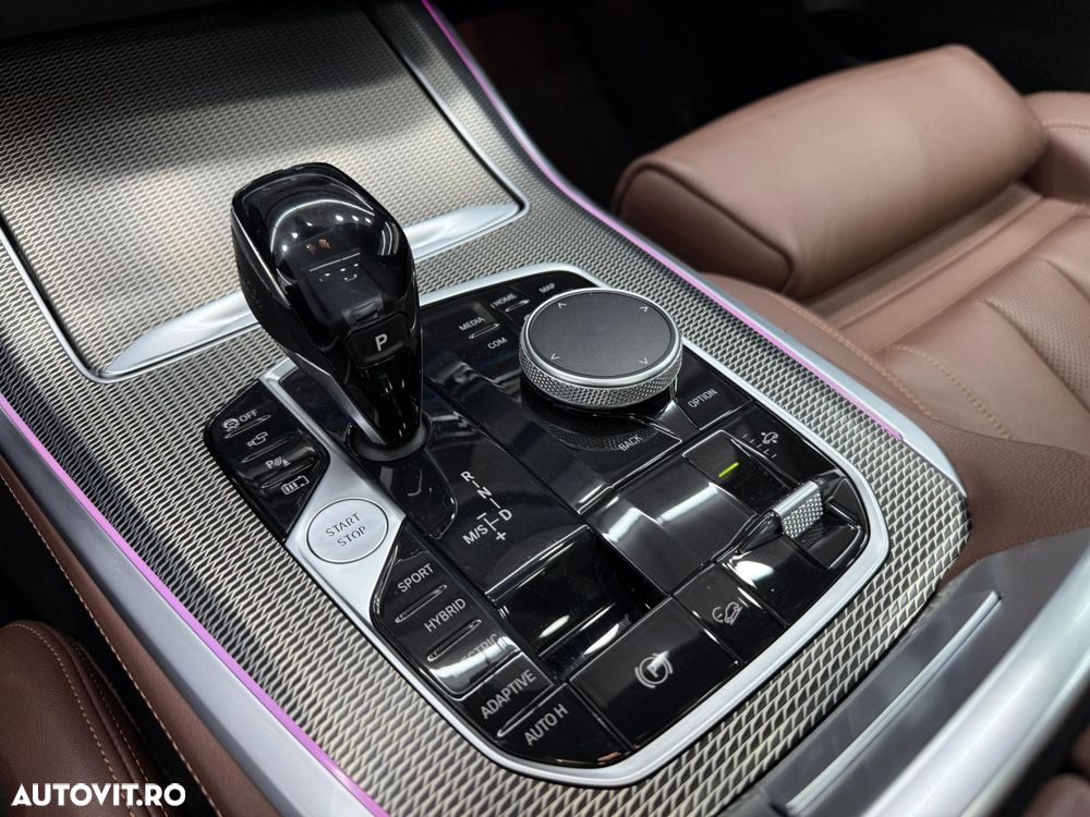 BMW X5 xDrive45e AT PHEV - 8