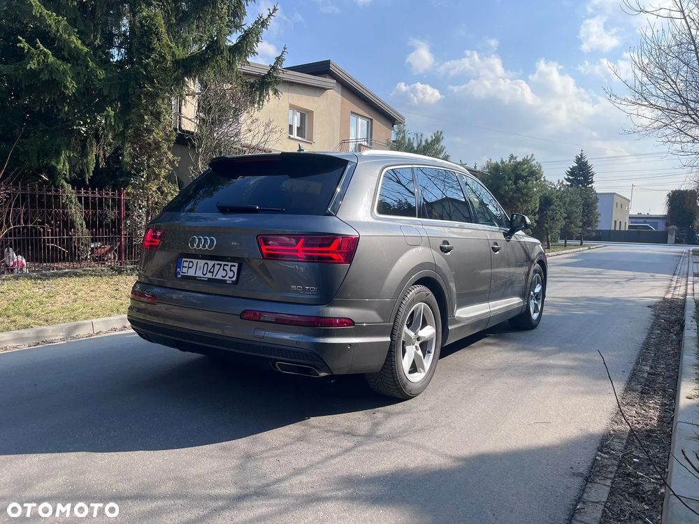 Audi Q7 - 6