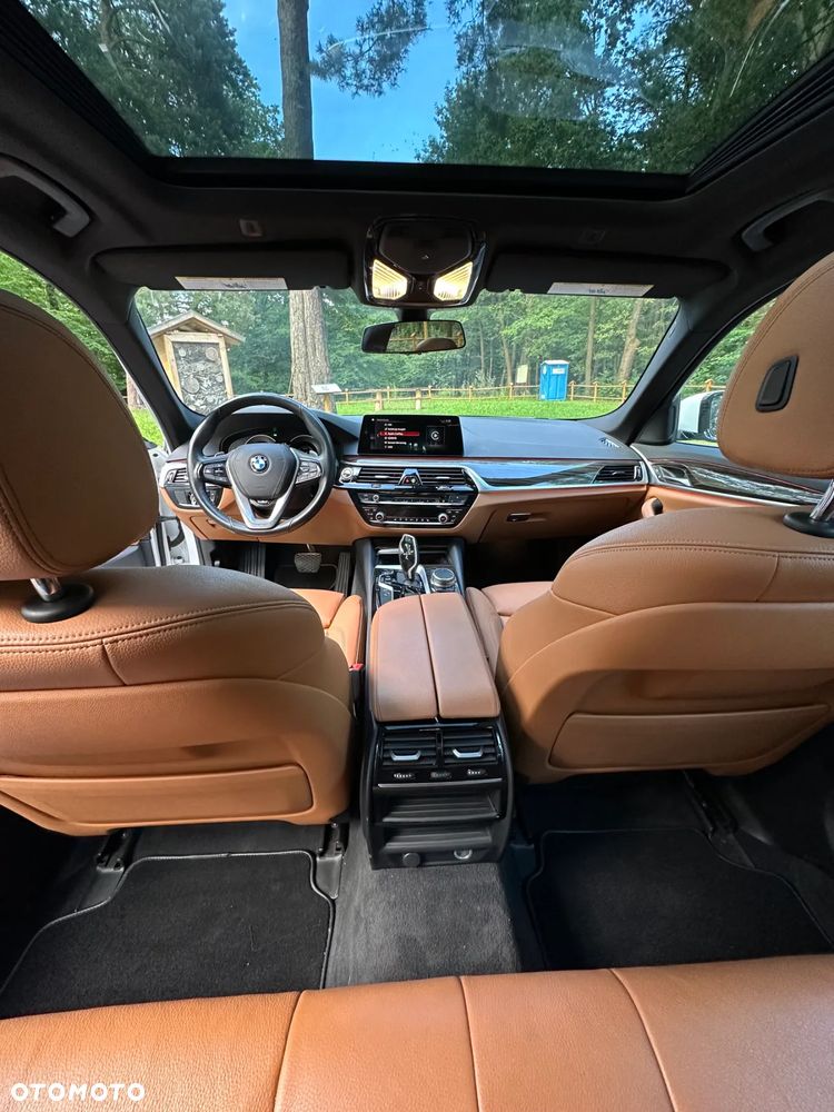 BMW Seria 5 530i xDrive Sport Line - 5