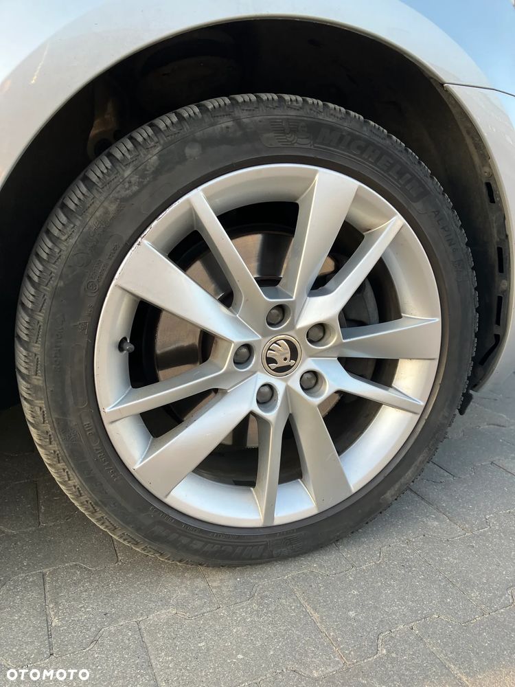 Skoda Octavia 2.0 TSI Style DSG - 21