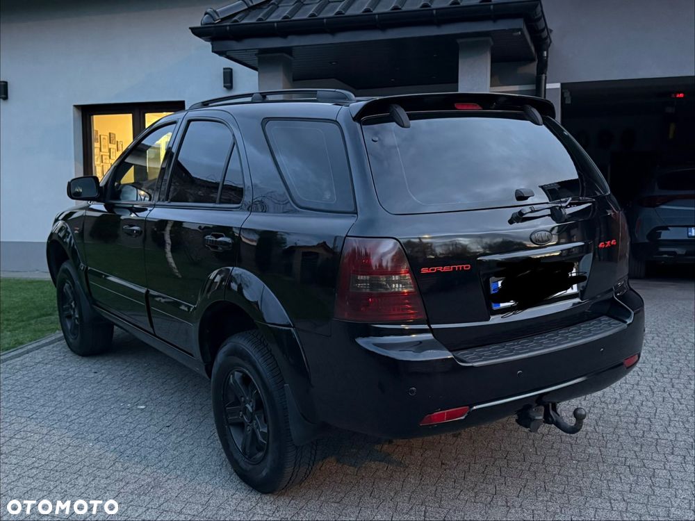 Kia Sorento 3.3 V6 LX - 3