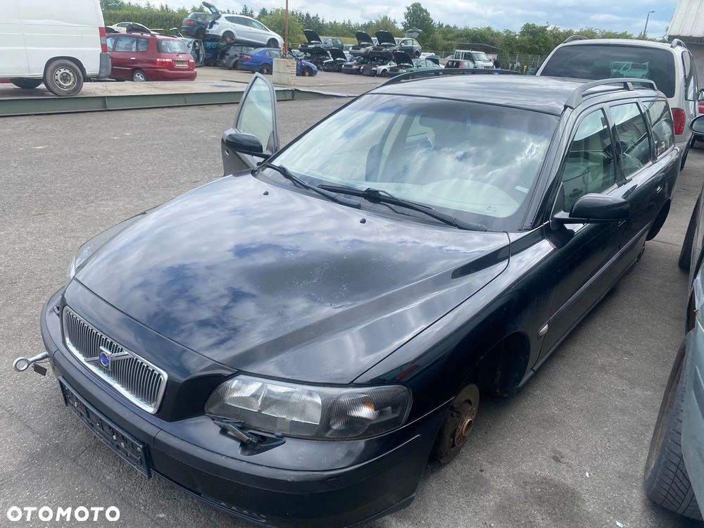 178 / Volvo V70 / Na Części - 3