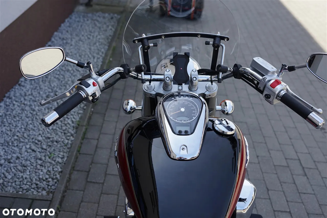 Suzuki VL 800 Volusia - 15