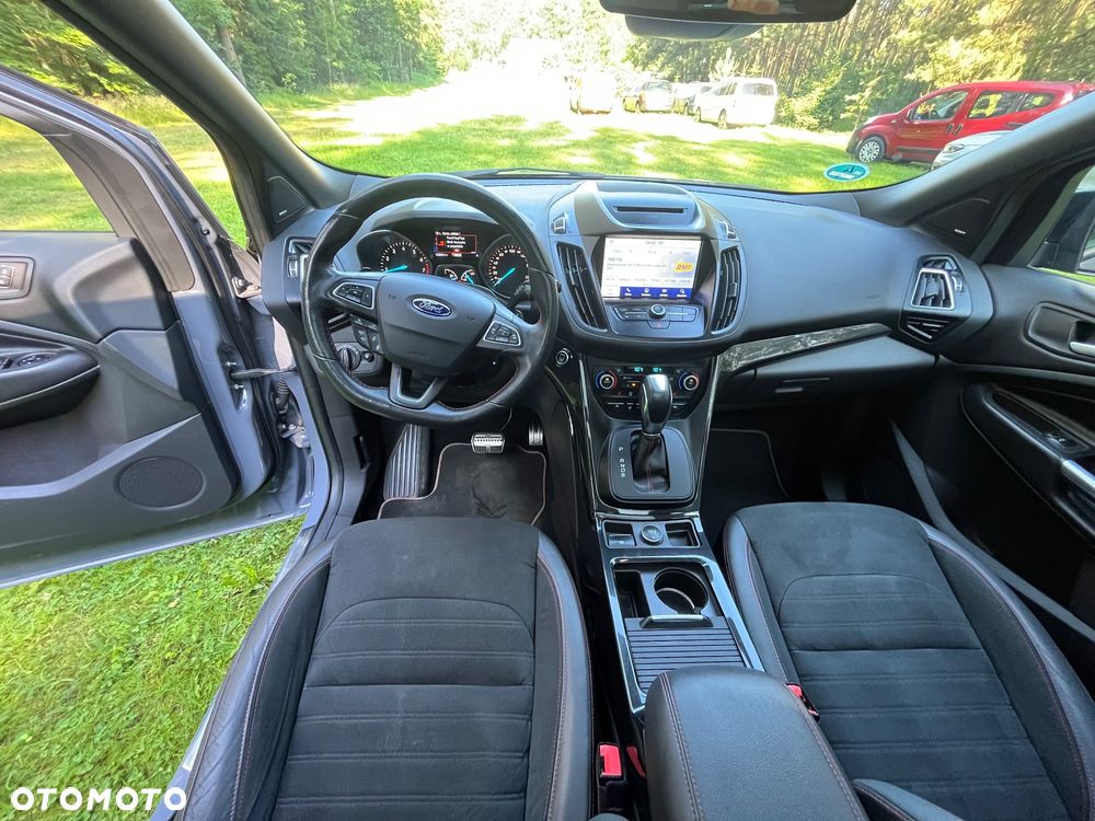 Ford Kuga 1.5 EcoBoost 4x4 ST-Line - 11