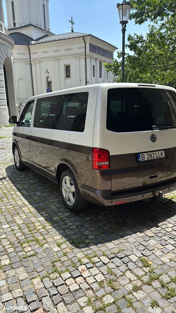 Volkswagen Multivan - 12
