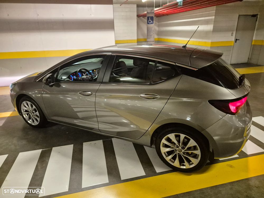 Opel Astra 1.0 Dynamic Sport S/S - 22