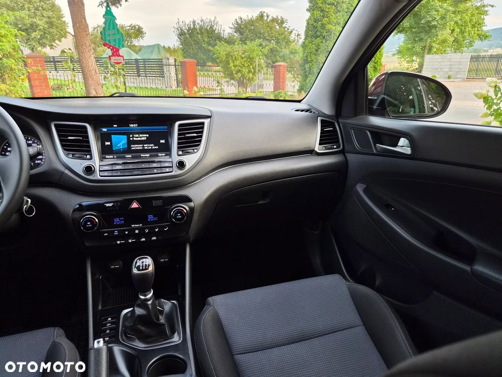 Hyundai Tucson blue 1.7 CRDi 2WD Passion - 23