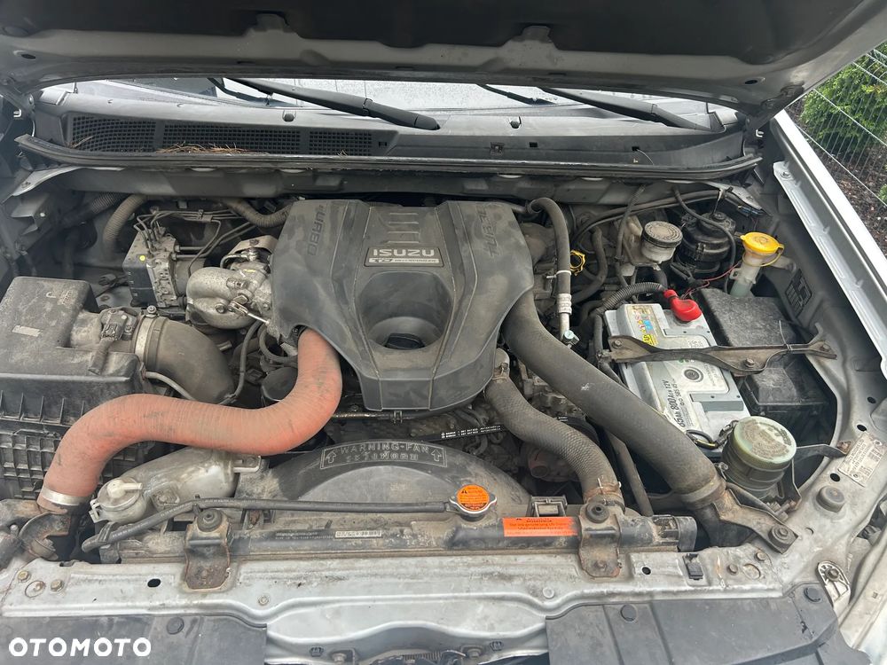 Isuzu D-Max 2.5 EC LS - 17