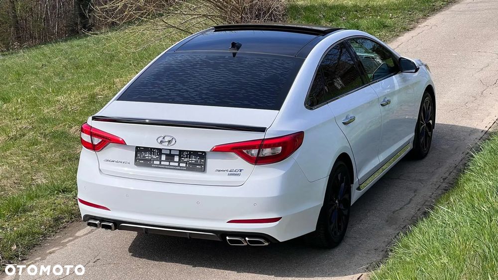 Hyundai Sonata - 2