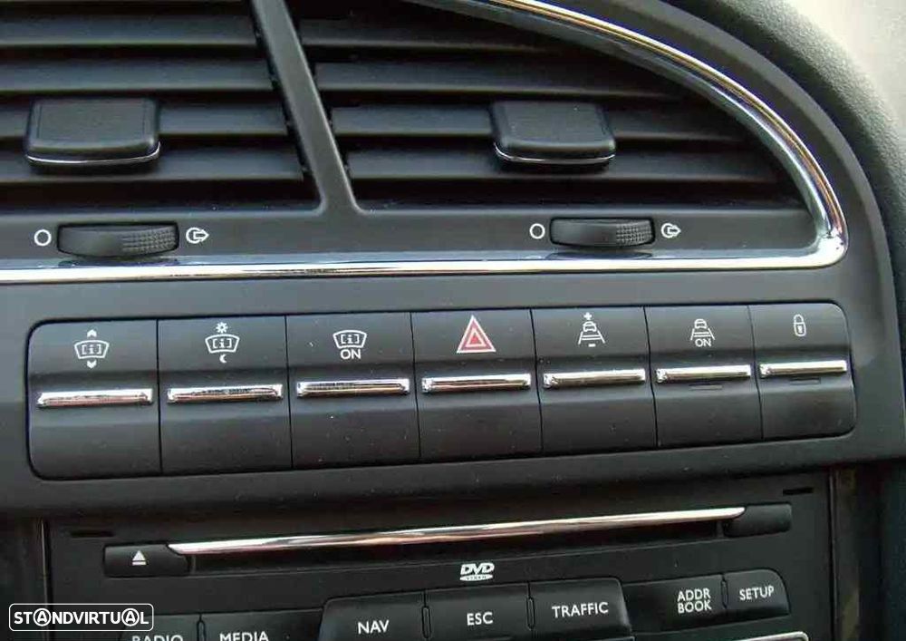 Peugeot 5008 1.6 HDi 5L Allure J17 - 26