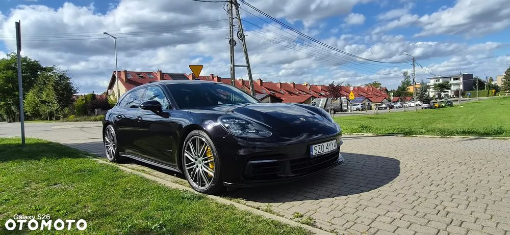 Porsche Panamera 4S Executive - 35