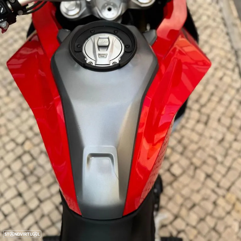 BMW F 900 XR - 22