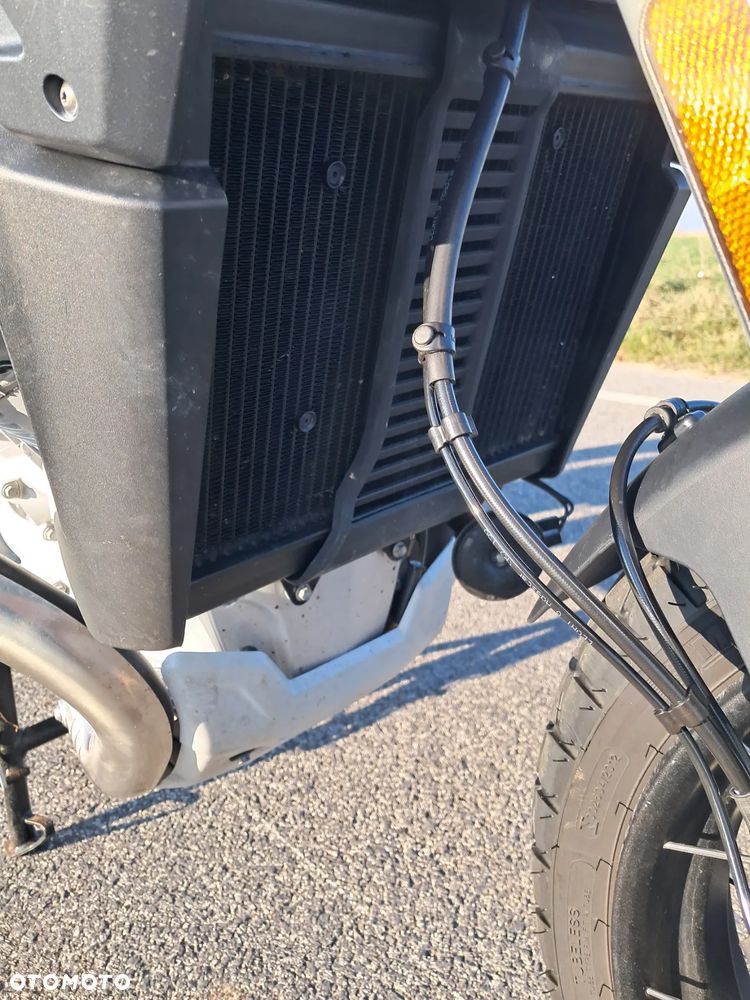 Moto Guzzi Stelvio - 15