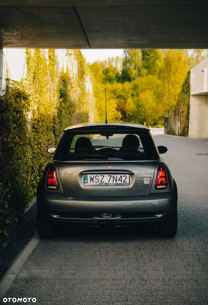 MINI Cooper S Standard - 12