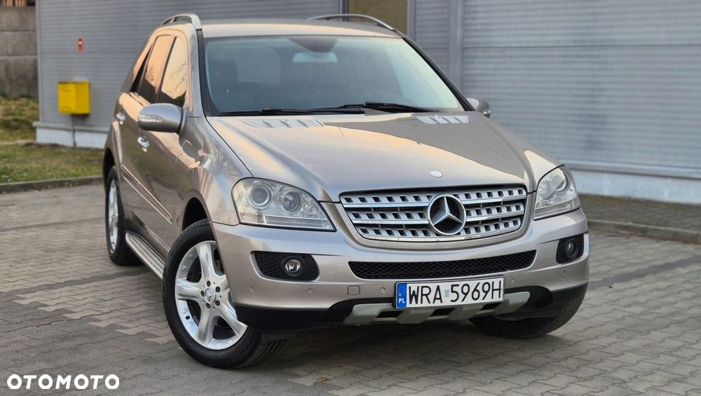 Mercedes-Benz ML 320 CDI 4Matic 7G-TRONIC Edition 10 - 3