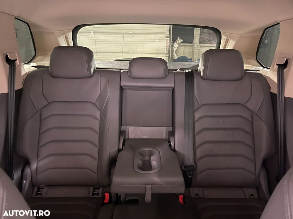 Volkswagen Touareg V6 TDI Elegance - 12