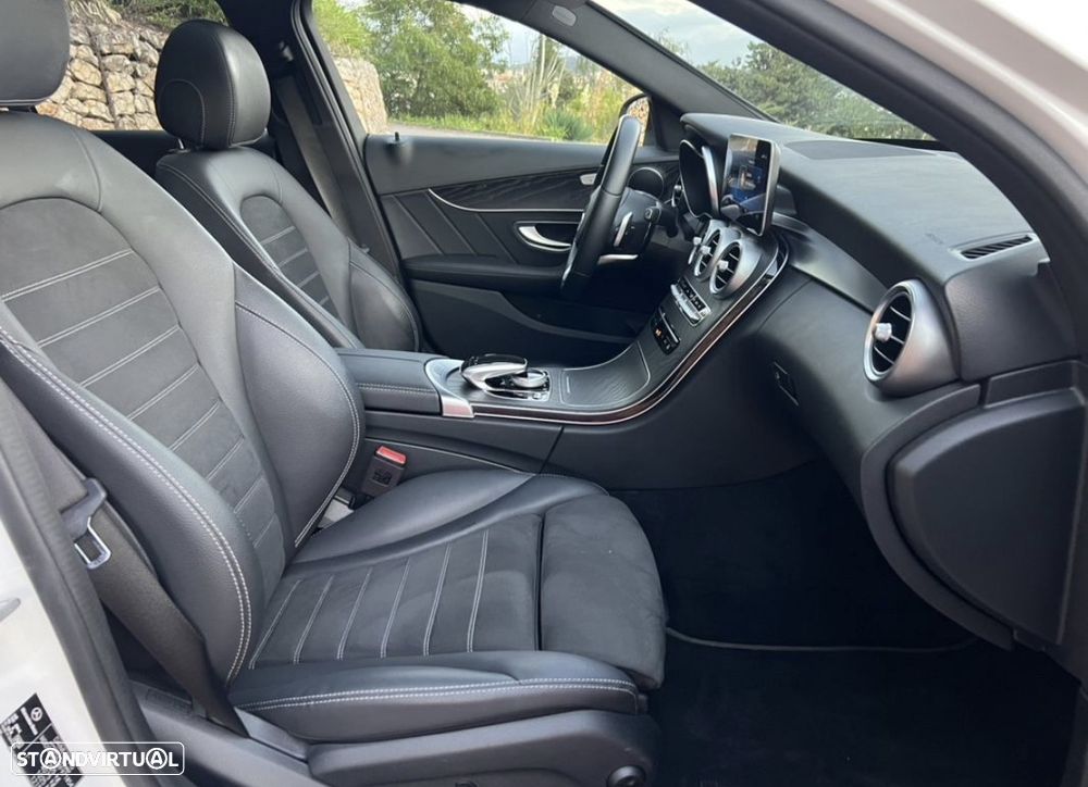 Mercedes-Benz C 300 de T 9G-TRONIC AMG Line - 44