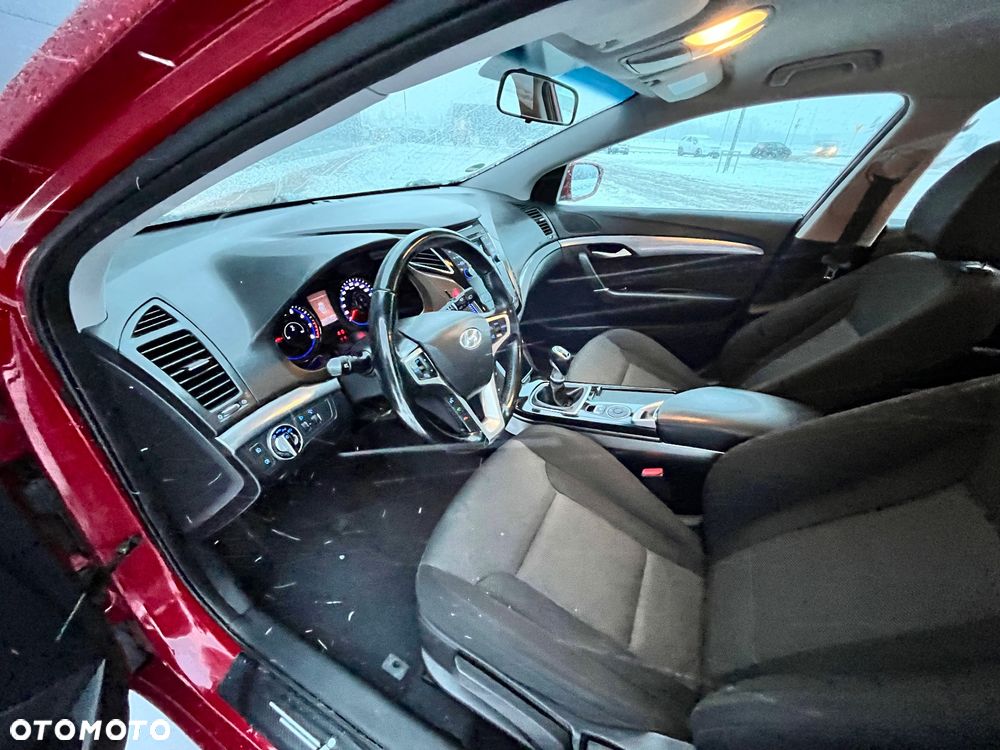 Hyundai i40 1.6 GDI BlueDrive Comfort - 9