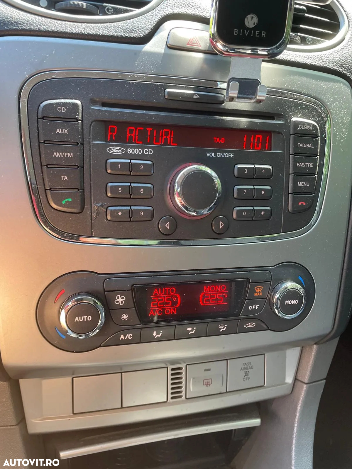 Ford Focus 1.6 TDCi Anniversary - 3