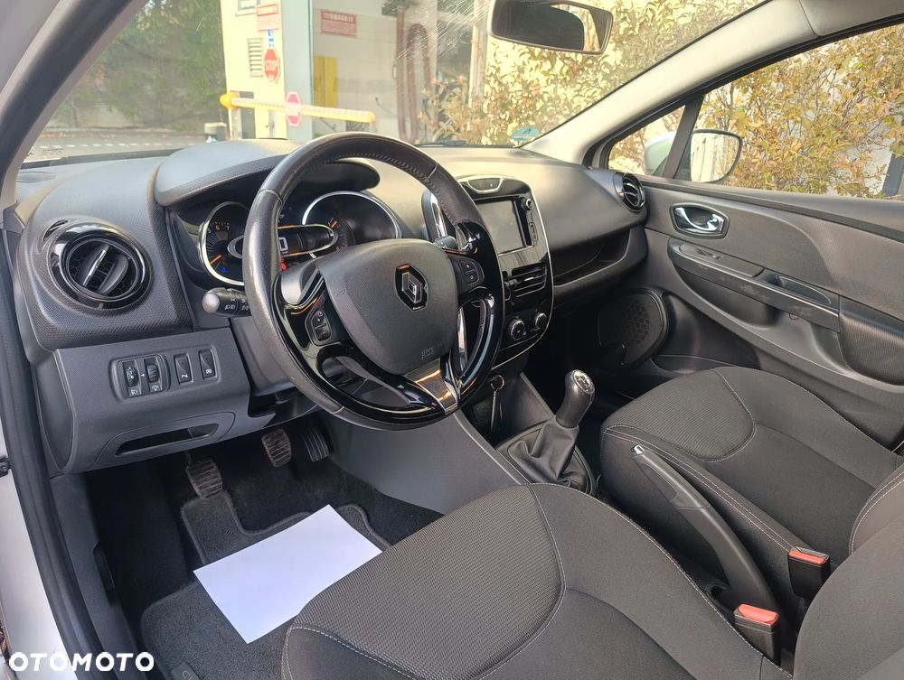 Renault Clio TCe 90 Limited - 15