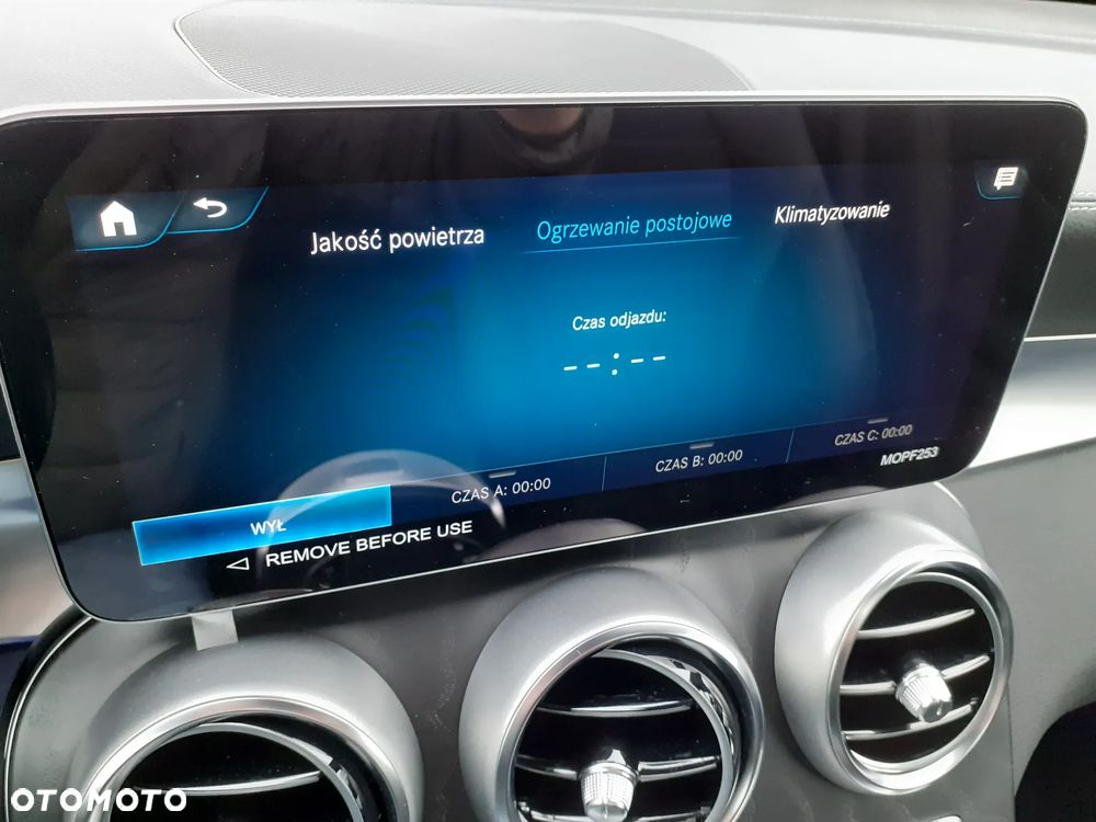 Mercedes-Benz GLC 300 d 4Matic 9G-TRONIC AMG Line Plus - 37