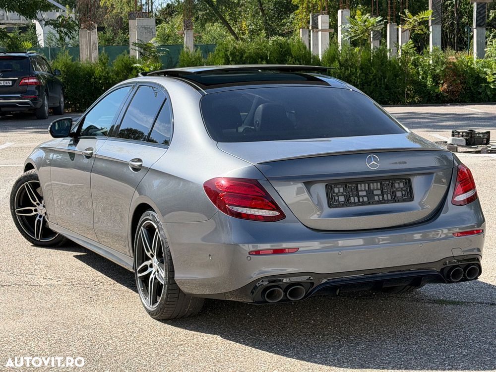 Mercedes-Benz E 53 AMG 4Matic AMG Speedshift 9G-TCT - 11