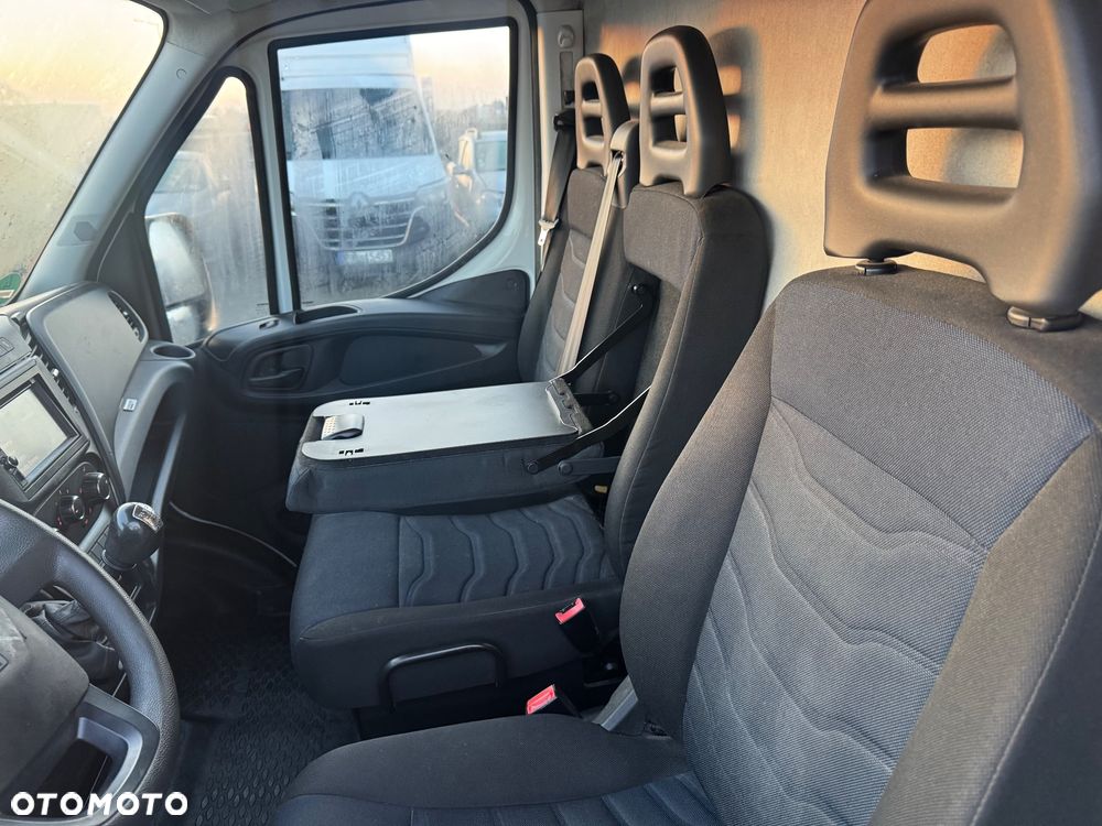 Iveco Daily 35C18 - 10