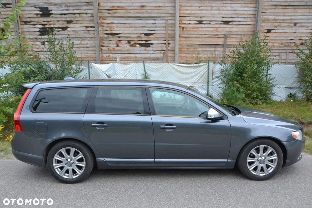 Volvo V70 2.5T RDesign - 2