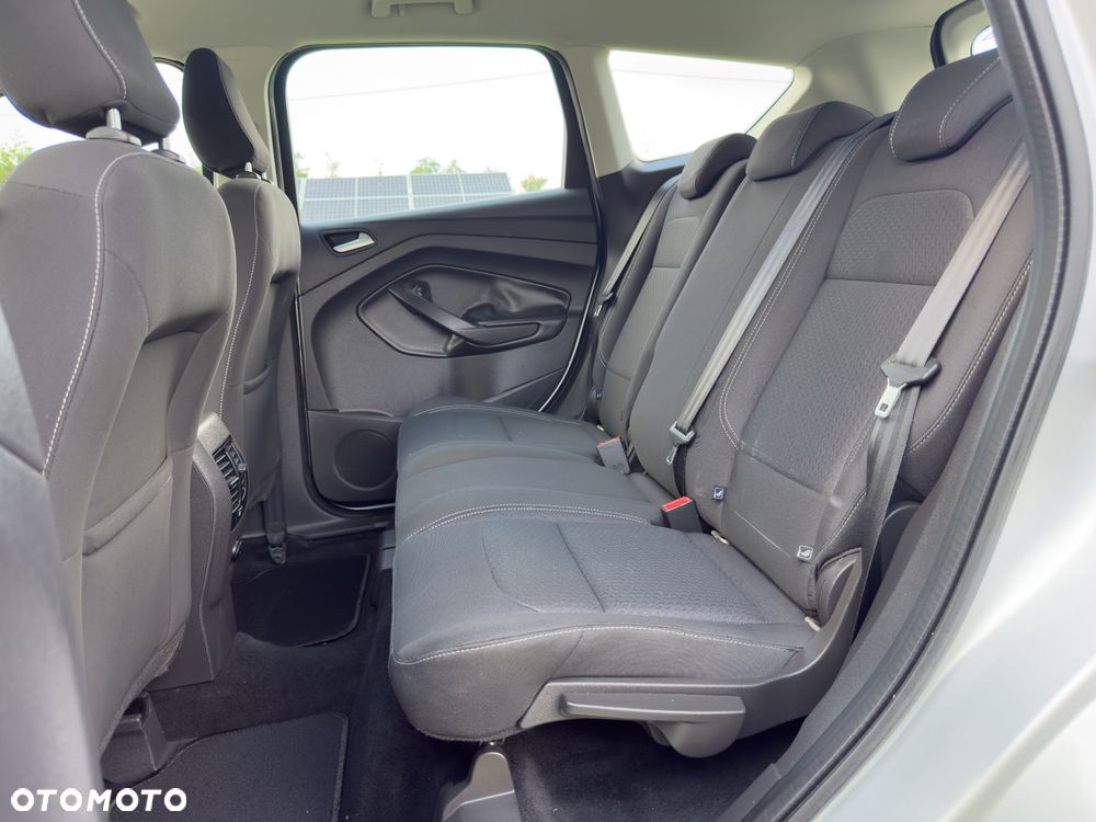 Ford Kuga 1.5 TDCi FWD Trend - 8