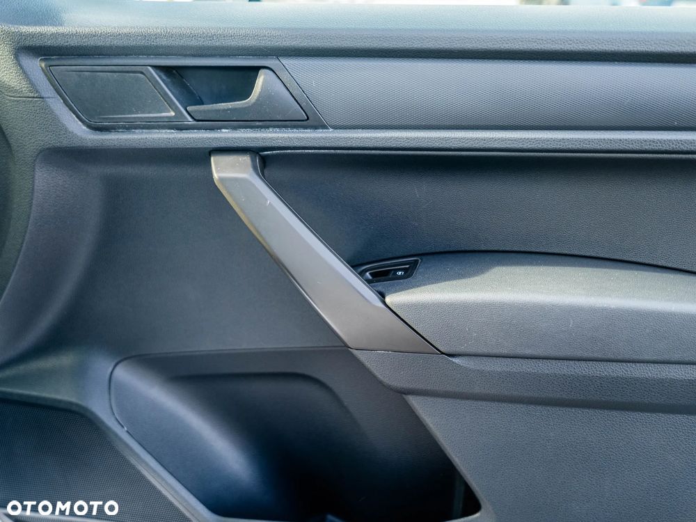 Volkswagen Caddy - 39