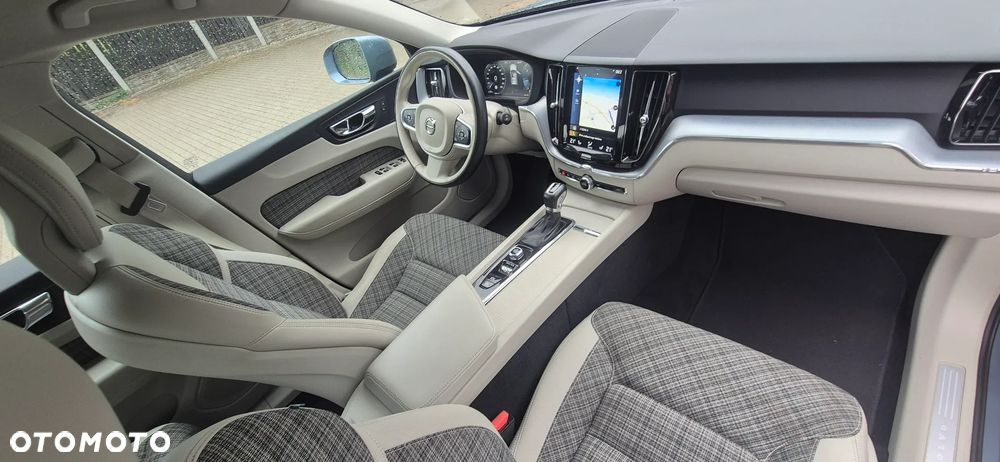 Volvo XC 60 D4 Drive-E Summum - 7