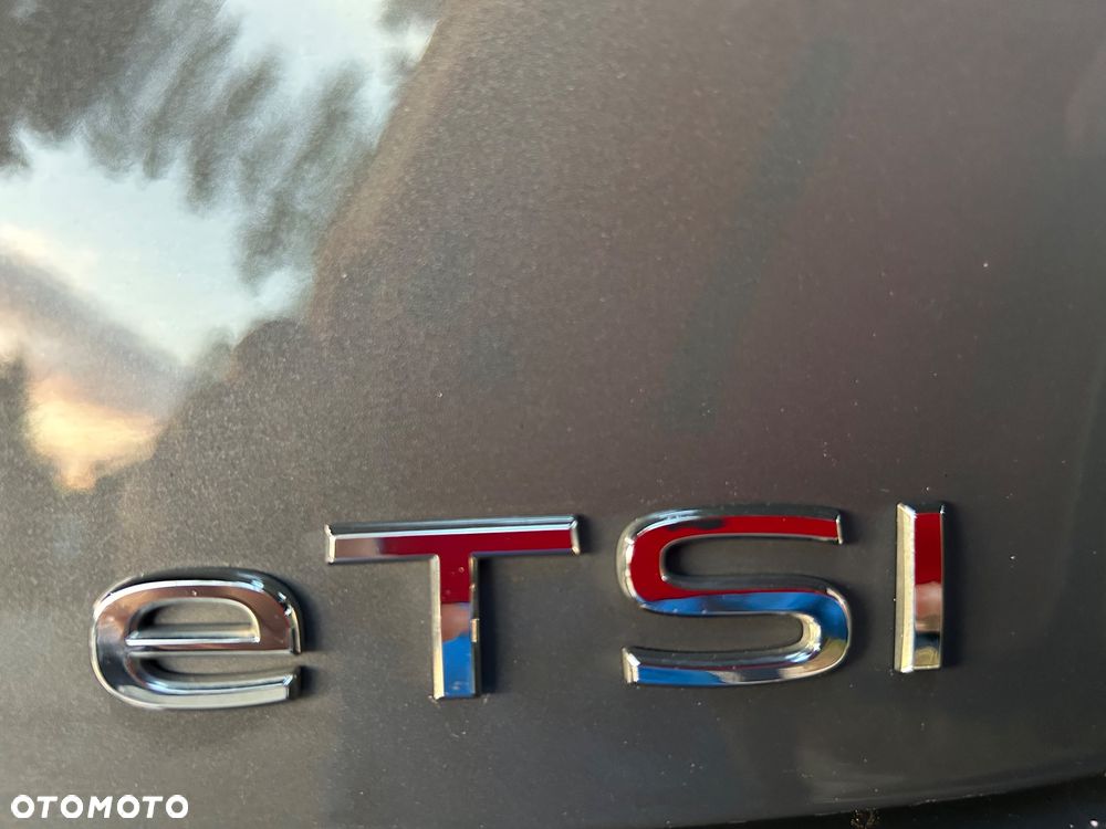 Volkswagen Golf 1.5 eTSI OPF DSG Life - 14