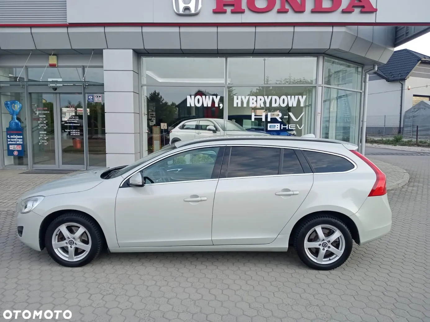 Volvo V60 D2 Kinetic - 3