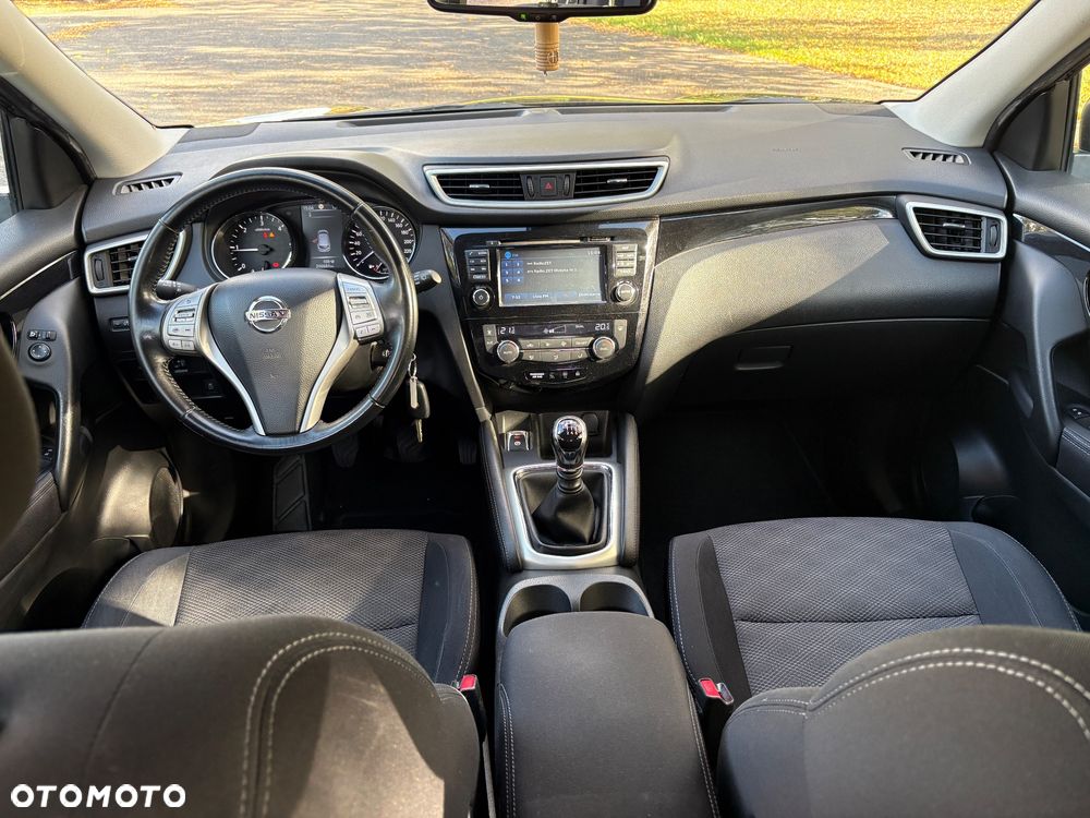 Nissan Qashqai 1.5 dCi Tekna - 21