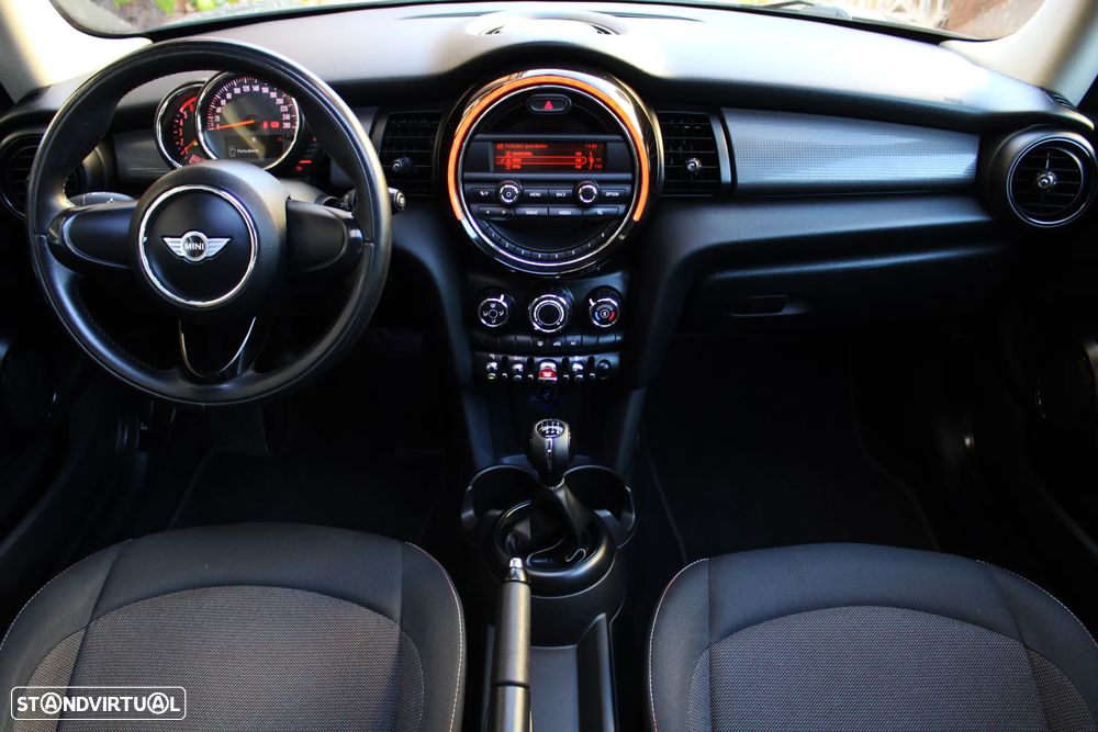 MINI 3 Portas Cooper D Metropolitan - 5