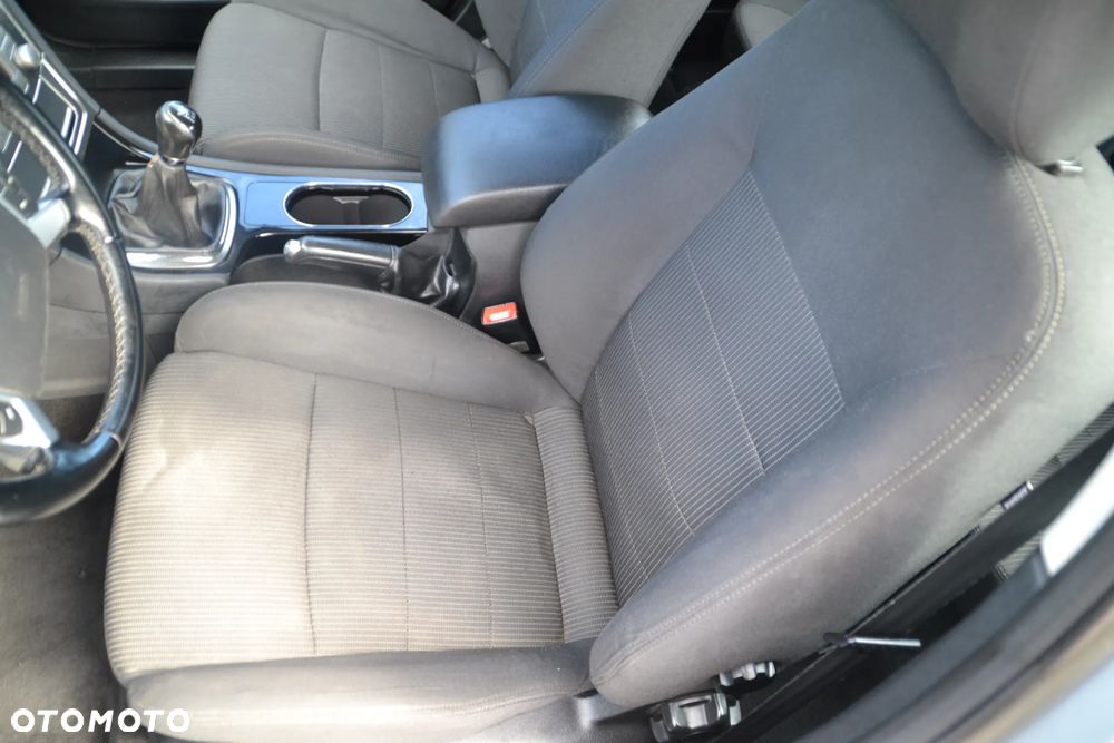 Ford Mondeo 2.0 Viva Titanium - 19