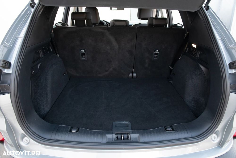 Ford Kuga - 33