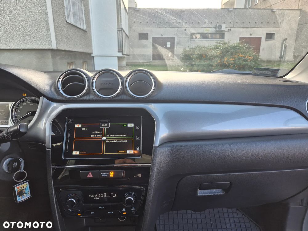 Suzuki Vitara 1.6 Premium 2WD - 6