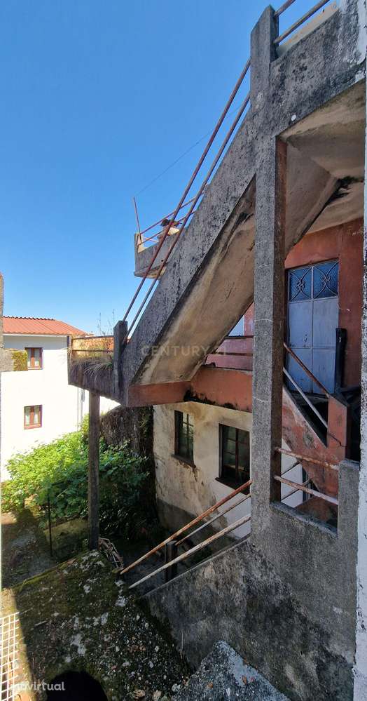 Moradia com terraço e terreno  em São Romão, Seia, no coração da Serra - Grande imagem: 4/7