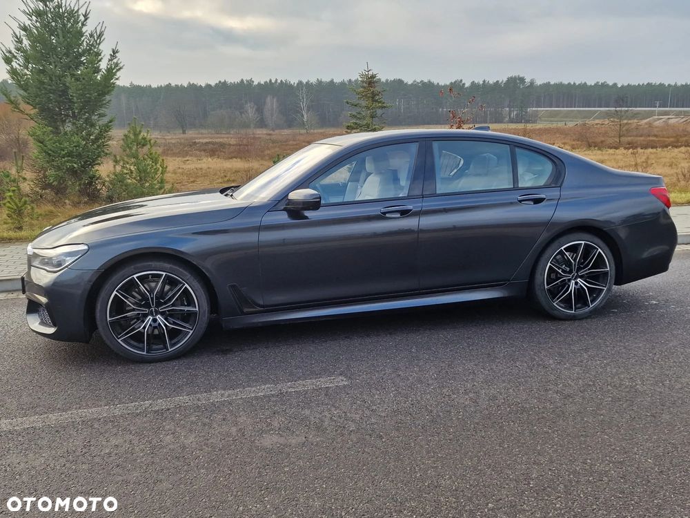 BMW Seria 7 740d xDrive - 1