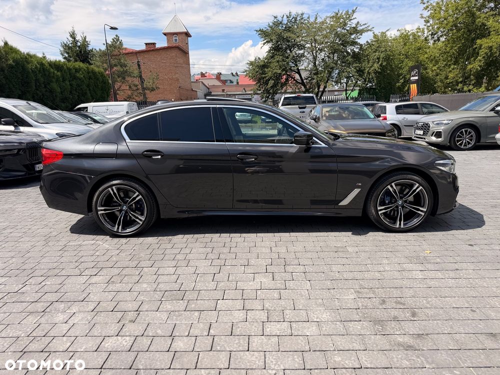 BMW Seria 5 530e iPerformance xDrive - 10