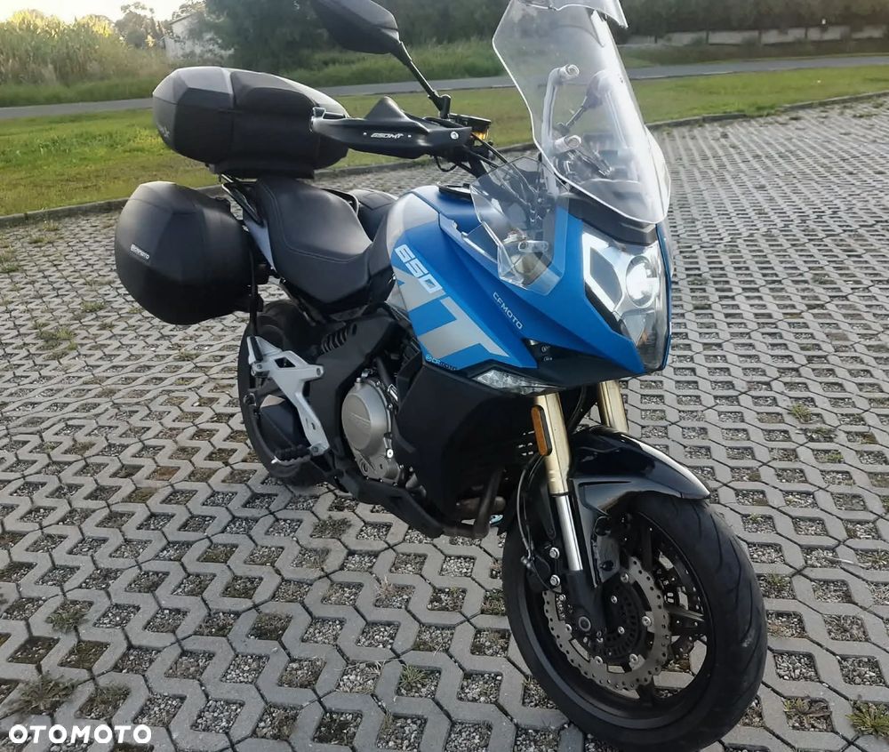 CFMoto 650 MT - 9