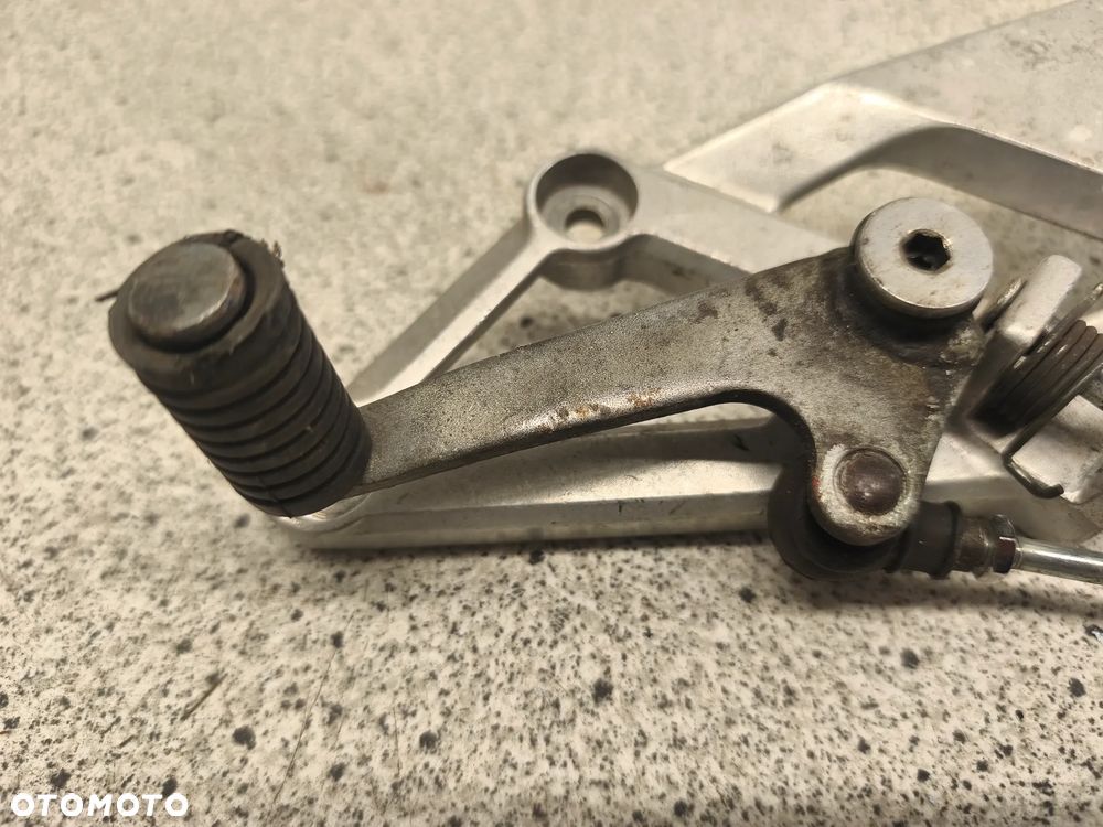 Set lewy przód, kierowcy, dźwignia zmiany biegów Honda CBR 600 CBR600 F3 - 2