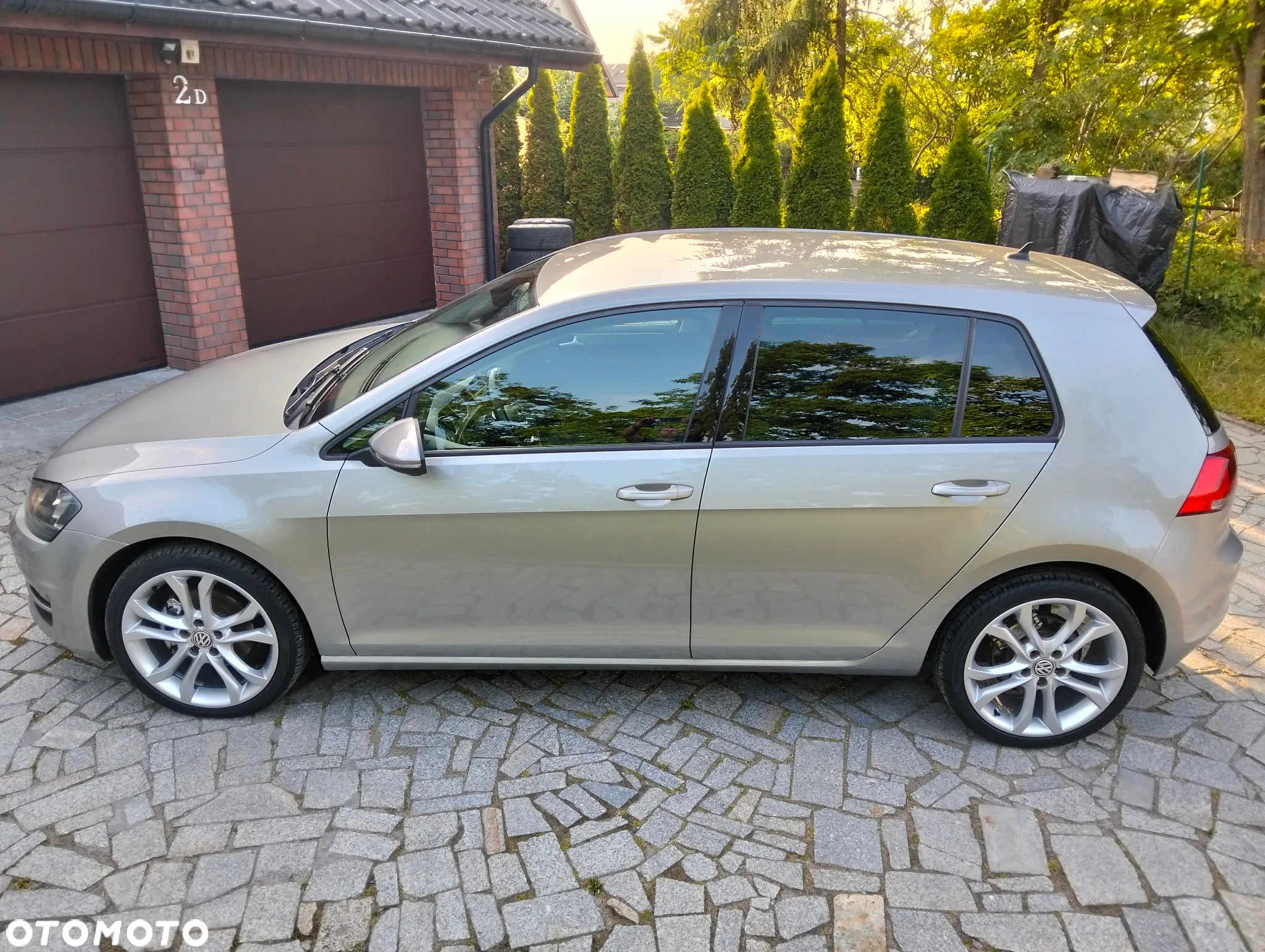 Volkswagen Golf VI 1.6 TDI Highline - 3