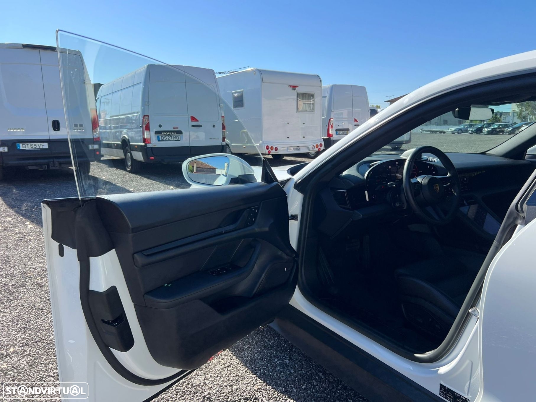 Porsche Taycan Sport Turismo - 37