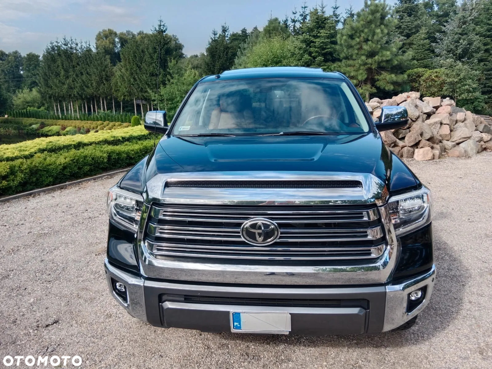 Toyota Tundra - 2